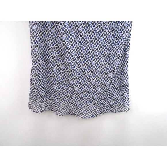 She Said Ruffle Womens Size M Short Sleeve Blouse Blue Shapes White - Picture 5 of 7